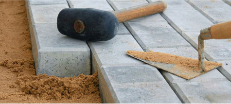 Самостійна укладка тротуарної плити