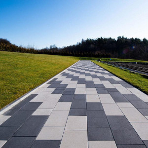 Бруківка Новатор міні чорного та білого кольору