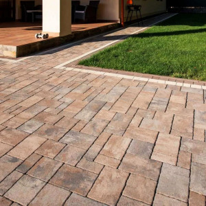 Бруківка Теано в кольорі ферум